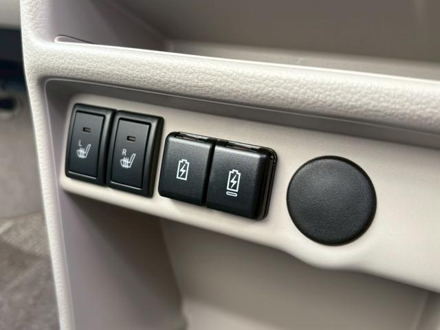 アルトラパン X 禁煙1オーナー 8型地デジナビ スズキセーフティサポート 車線逸脱警告 23年製ダンロップタイヤ 純正ナビ LEDオートハイビーム Bluetooth DVD USB バックカメラ コーナーセンサー シートヒーター スマートキー 取説 保証書 記録簿(31枚目)