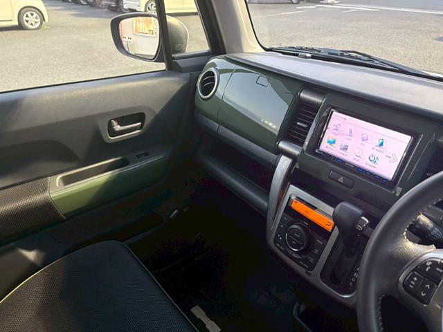 ハスラー Jスタイル 禁煙1オーナー レーダーブレーキ バックカメラ 社外7型ナビ LEDヘッドライト フォグ シートヒーター ETC 地デジ Bluetoothオーディオ CD/DVD再生 USB端子 スマートキー セキュリティー プライバシーガラス 保証書(22枚目)