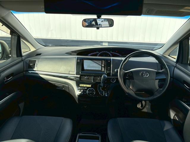 エスティマ アエラス プレミアムエディション 禁煙 純正ナビ&後席モニタ 両側電動スライドドア HIDヘッドライト&フォグランプ 電動ハーフレザーシート バックカメラ クルーズコントロール ビルトインETC ウッドステア 地デジ Bluetooth CD/DVD 保証書(4枚目)