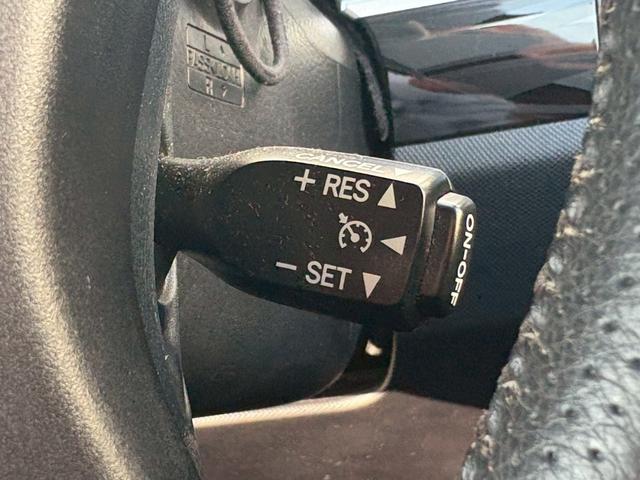 エスティマ アエラス プレミアムエディション 禁煙 純正ナビ&後席モニタ 両側電動スライドドア HIDヘッドライト&フォグランプ 電動ハーフレザーシート バックカメラ クルーズコントロール ビルトインETC ウッドステア 地デジ Bluetooth CD/DVD 保証書(7枚目)