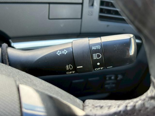 エスティマ アエラス プレミアムエディション 禁煙 純正ナビ&後席モニタ 両側電動スライドドア HIDヘッドライト&フォグランプ 電動ハーフレザーシート バックカメラ クルーズコントロール ビルトインETC ウッドステア 地デジ Bluetooth CD/DVD 保証書(26枚目)