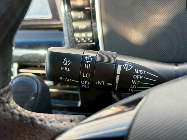 エスティマ アエラス プレミアムエディション 禁煙 純正ナビ&後席モニタ 両側電動スライドドア HIDヘッドライト&フォグランプ 電動ハーフレザーシート バックカメラ クルーズコントロール ビルトインETC ウッドステア 地デジ Bluetooth CD/DVD 保証書(27枚目)