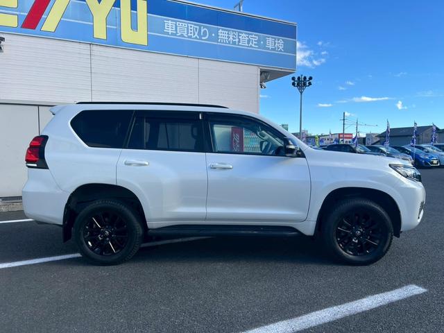 キーの閉じ込み、バッテリー上がり、ガス欠から万一の事故などのトラブルにも２４時間３６５日サポートのロードサービスをご用意☆ケーユーのお客様専用なので、電話も繋がりやすいです♪