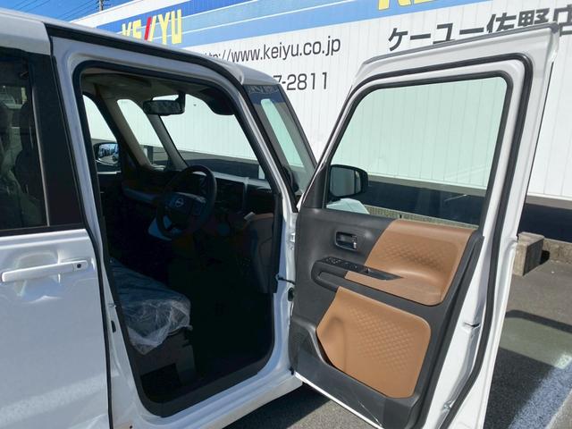 ルークス ハイウェイスター　Ｇターボプロパイロットエディション　届出済未使用車　快適パック　アラウンドビュー　ＢＳＭ・ＲＣＴＡ　シート＆ステアヒーター　両側電動スライド　リヤシーリングファン　後席テーブル＆サンシェード　ブレーキホールド　ＬＥＤライト　保証書（16枚目）