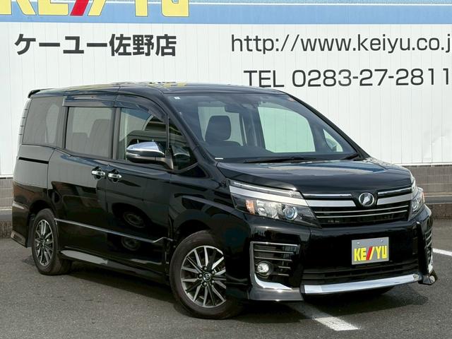 ヴォクシー ＺＳ　煌ＩＩ　禁煙車　純正１０型ナビ＆１２型後席モニター　衝突軽減＆車線逸脱警告　両側電動スライドドア　ＬＥＤヘッドライト　フォグランプ　バックカメラ　２０２５年製ダンロップタイヤ　ＥＴＣ　地デジ　ＢＴオーディオ　ＣＤ／ＤＶＤ再生　取扱説明書　保証書（12枚目）