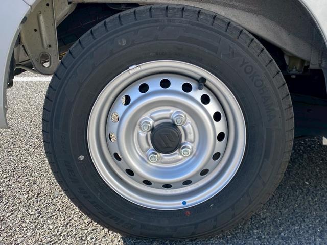 エブリイ ＰＡ　禁煙車　１オーナー　パートタイム４ＷＤ　衝突被害軽減　車線逸脱警告　デュアルカメラブレーキサポート　ラジオ　センサー　ダブルエアバッグ　プライバシーガラス　スペアキー　取扱説明書　保証書（16枚目）