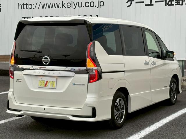 セレナ e-パワー ハイウェイスターV 禁煙車 プロパイロット アラウンドビューモニター 両側電動スライドドア 純正10型ナビ 後席モニター DVD再生 地デジ BLUETOOTH デジタルインナーミラー ドラレコ 衝突被害軽減 車線逸脱警告 LEDライト 保証書(9枚目)