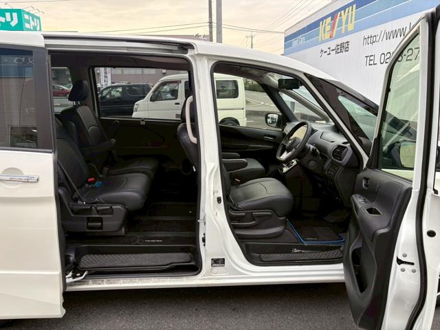 セレナ e-パワー ハイウェイスターV 禁煙車 プロパイロット アラウンドビューモニター 両側電動スライドドア 純正10型ナビ 後席モニター DVD再生 地デジ BLUETOOTH デジタルインナーミラー ドラレコ 衝突被害軽減 車線逸脱警告 LEDライト 保証書(20枚目)