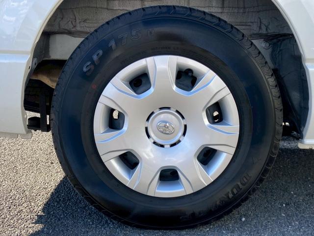 ハイエースバン スーパーＧＬ　ダークプライムＩＩ　禁煙車　７型　セーフティセンス　パノラミックビューモニター　　両側電動スライドドア　純正ナビ　ＢＬＵＥＴＯＯＴＨ　デジタルインナーミラー　ＥＴＣ　衝突被害軽減　車線逸脱警告　ＬＥＤライト　取扱説明書　保証書（16枚目）