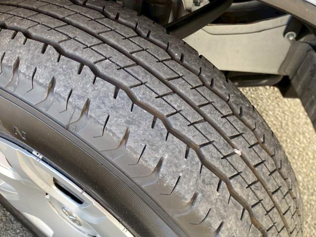 ハイエースバン スーパーＧＬ　ダークプライムＩＩ　禁煙車　７型　セーフティセンス　パノラミックビューモニター　　両側電動スライドドア　純正ナビ　ＢＬＵＥＴＯＯＴＨ　デジタルインナーミラー　ＥＴＣ　衝突被害軽減　車線逸脱警告　ＬＥＤライト　取扱説明書　保証書（18枚目）