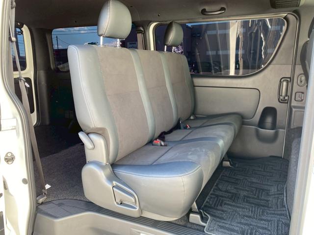 ハイエースバン スーパーＧＬ　ダークプライムＩＩ　禁煙車　７型　セーフティセンス　パノラミックビューモニター　　両側電動スライドドア　純正ナビ　ＢＬＵＥＴＯＯＴＨ　デジタルインナーミラー　ＥＴＣ　衝突被害軽減　車線逸脱警告　ＬＥＤライト　取扱説明書　保証書（21枚目）