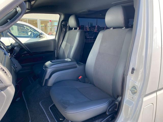 ハイエースバン スーパーＧＬ　ダークプライムＩＩ　禁煙車　７型　セーフティセンス　パノラミックビューモニター　　両側電動スライドドア　純正ナビ　ＢＬＵＥＴＯＯＴＨ　デジタルインナーミラー　ＥＴＣ　衝突被害軽減　車線逸脱警告　ＬＥＤライト　取扱説明書　保証書（25枚目）