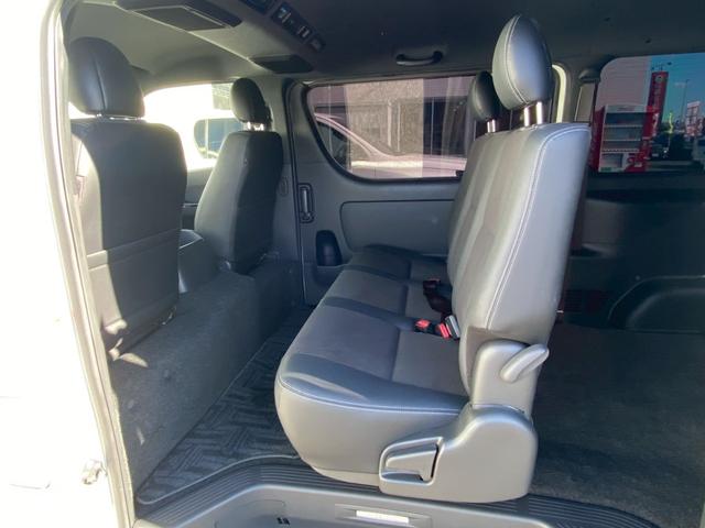 ハイエースバン スーパーＧＬ　ダークプライムＩＩ　禁煙車　７型　セーフティセンス　パノラミックビューモニター　　両側電動スライドドア　純正ナビ　ＢＬＵＥＴＯＯＴＨ　デジタルインナーミラー　ＥＴＣ　衝突被害軽減　車線逸脱警告　ＬＥＤライト　取扱説明書　保証書（26枚目）