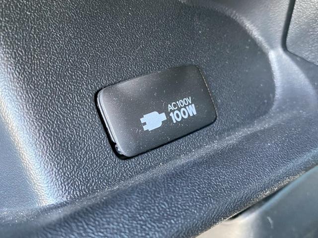 ハイエースバン スーパーＧＬ　ダークプライムＩＩ　禁煙車　７型　セーフティセンス　パノラミックビューモニター　　両側電動スライドドア　純正ナビ　ＢＬＵＥＴＯＯＴＨ　デジタルインナーミラー　ＥＴＣ　衝突被害軽減　車線逸脱警告　ＬＥＤライト　取扱説明書　保証書（34枚目）