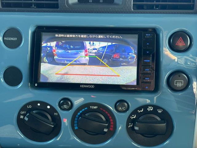 ＦＪクルーザー カラーパッケージ　禁煙　７型地デジナビ　Ｂｌｕｅｔｏｏｔｈ　ルーフラック　Ｂｌｕｅｔｏｏｔｈ　ＵＳＢ　ＤＶＤ　バックカメラ　コーナーセンサー　前後ドラレコ　ＥＴＣ　ＬＥＤヘッドライト　フォグ　クルコン　社外アルミ　キーレス　スペアキー　ＴＲＣ　取説　保証書（7枚目）