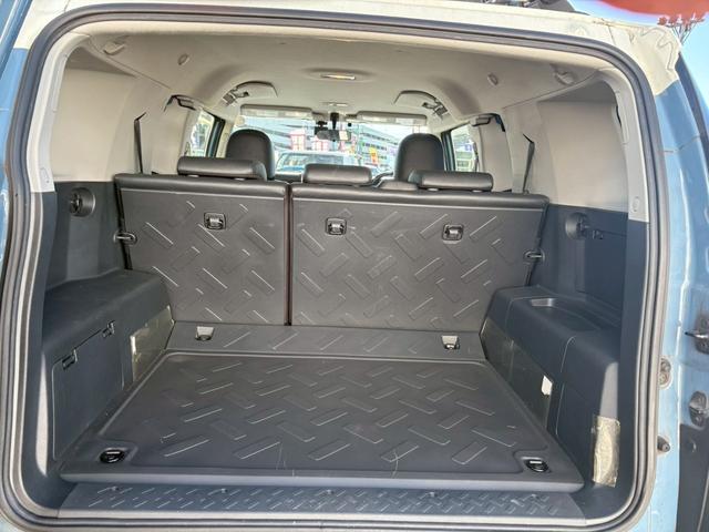 ＦＪクルーザー カラーパッケージ　禁煙　７型地デジナビ　Ｂｌｕｅｔｏｏｔｈ　ルーフラック　Ｂｌｕｅｔｏｏｔｈ　ＵＳＢ　ＤＶＤ　バックカメラ　コーナーセンサー　前後ドラレコ　ＥＴＣ　ＬＥＤヘッドライト　フォグ　クルコン　社外アルミ　キーレス　スペアキー　ＴＲＣ　取説　保証書（23枚目）