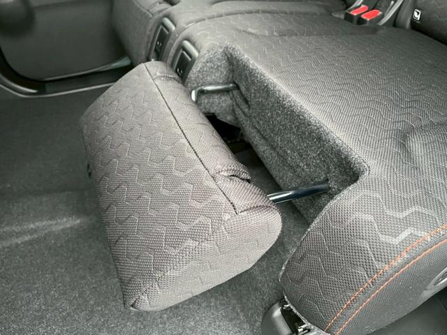 スペーシアギア ハイブリッドＸＺターボ　届出済未使用車　全方位モニター付ナビ　スズキセーフティサポート　ＨＵＤ　シート＆ステアヒーター　オットマン　両側電動スライド　ＢＴオーディオ　地デジ　サーキュレーター　後席テーブル＆サンシェード　ＬＥＤライト　ルーフレール　保証書（5枚目）