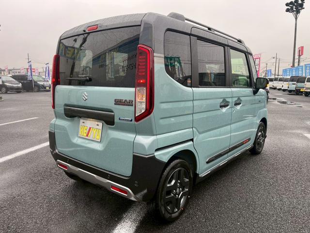 スペーシアギア ハイブリッドＸＺターボ　届出済未使用車　全方位モニター付ナビ　スズキセーフティサポート　ＨＵＤ　シート＆ステアヒーター　オットマン　両側電動スライド　ＢＴオーディオ　地デジ　サーキュレーター　後席テーブル＆サンシェード　ＬＥＤライト　ルーフレール　保証書（10枚目）