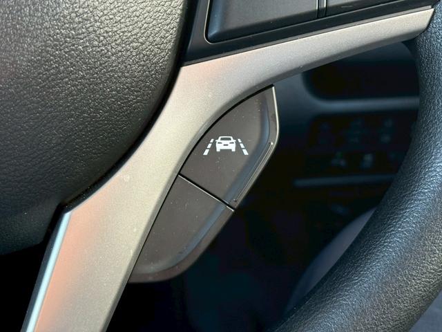 ワゴンＲ ハイブリッドＦＸ－Ｓ　禁煙ワンオーナー　セーフティサポート　純正ディスプレイオーディオ　Ｂｌｕｅｔｏｏｔｈ　全方位モニター　追従クルコン　ヘッドアップディスプレイ　アイドリングストップ　スマートキー　プッシュスタート　オートハイビーム　スペアキー　取説　保証書（25枚目）