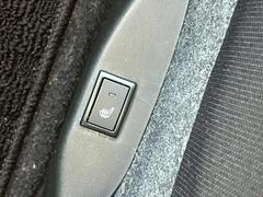 品質にこだわった仕入れ！関東・関西方面より直入庫多数！低走行の高品質車だけを仕入れております。ボディの綺麗さはもちろん、下廻りのサビなどもない車両をご案内！！ 7