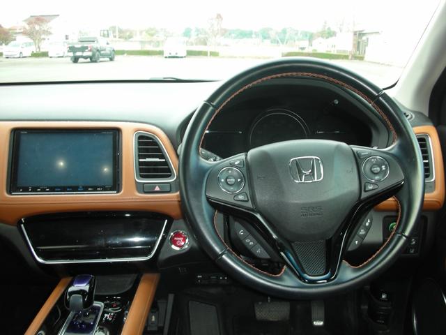 ヴェゼル ハイブリッドＺ・ホンダセンシング　ワンオーナー　純正ナビ　バックカメラ　前席シートヒーター　サイド＋カーテンエアバック　ＬＥＤヘッドライト　ＬＥＤフォグ　コンビシート（6枚目）