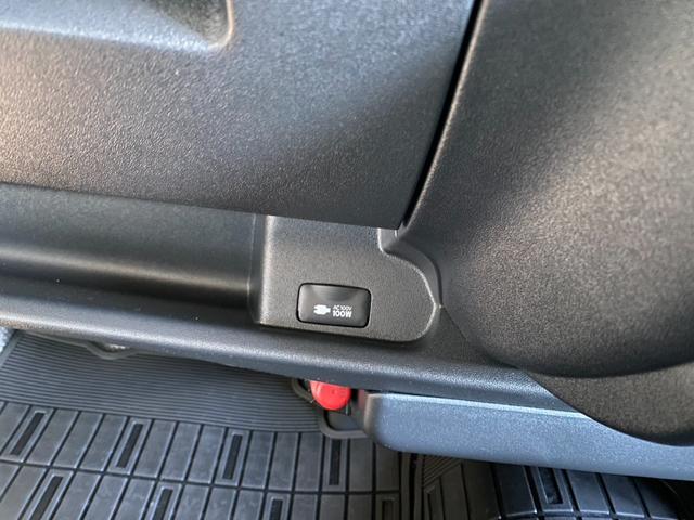 ハイエースバン ロングDX GLパッケージ 登録済未使用車・ETC2.0・防眩インナーミラー・AC100V電源・15インチ純正アルミホイール・キーレス・レーンキープアシスト(20枚目)