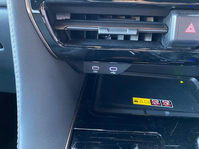 遠方にお住まいのお客様も大歓迎です。全国納車可能！！（別途陸送費等発生する場合がございますので、詳しくは店頭のスタッフまでお尋ね下さい。）