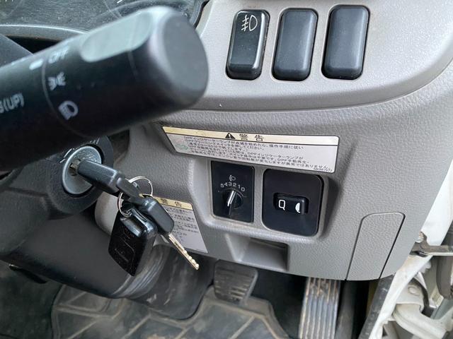 キャンター 全低床(20枚目)