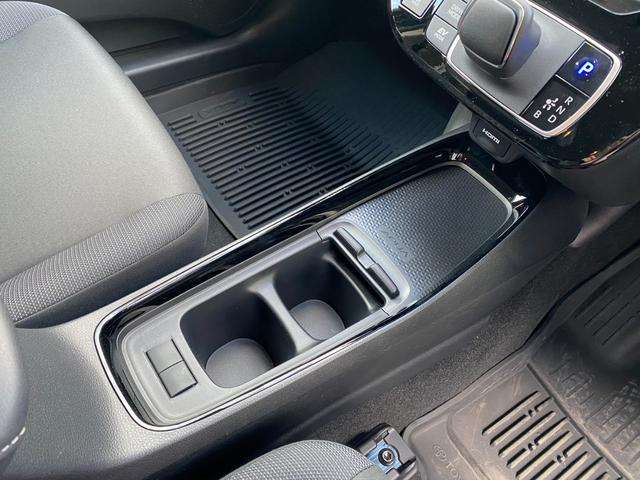 アクア G ワンオーナー・BSM・パノラミックビューモニター・防眩インナーミラー・HDMI入力端子・前後ドライブレコーダー・ETC2.0・ディスプレイオーディオ(コネクティッドナビ対応)・Bluetooth接続(28枚目)