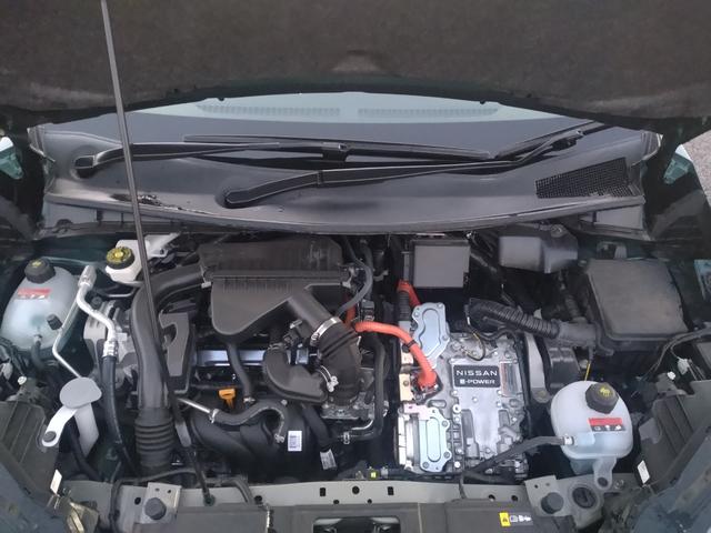 オーラ G BOSE ナビ BT接続 USB ミュージックプレイヤー接続可ワイヤレス充電 地デジテレビ ETC2.0 アダプティブクルコン LED マルチビューカメラ ハイビームアシスト 自動(被害軽減)ブレーキ(14枚目)