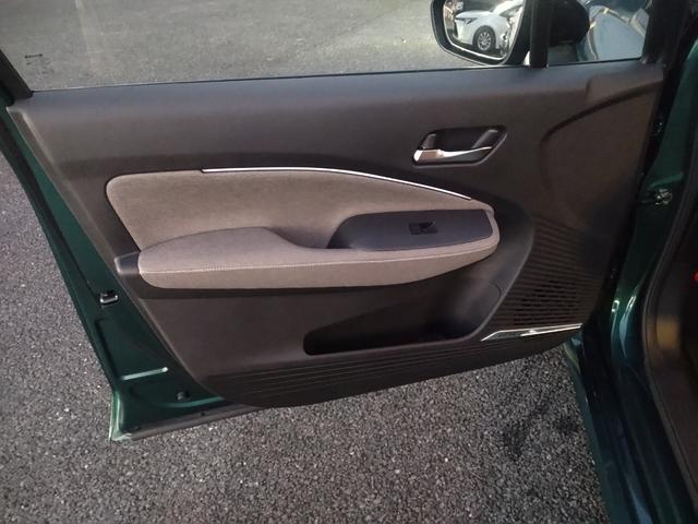 オーラ G BOSE ナビ BT接続 USB ミュージックプレイヤー接続可ワイヤレス充電 地デジテレビ ETC2.0 アダプティブクルコン LED マルチビューカメラ ハイビームアシスト 自動(被害軽減)ブレーキ(42枚目)