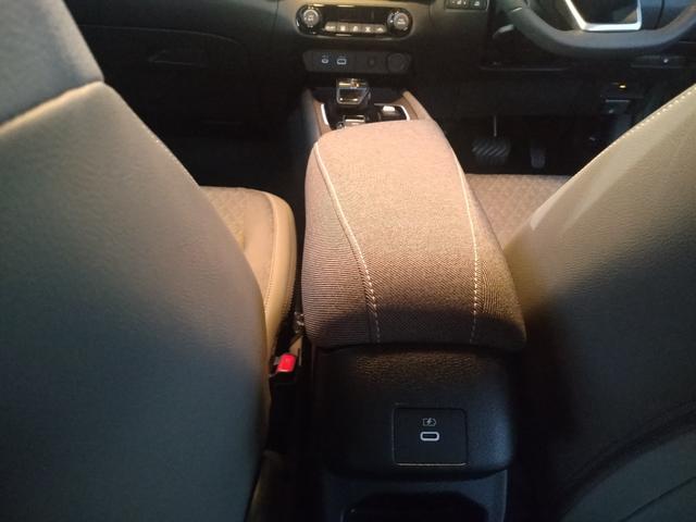 オーラ G BOSE ナビ BT接続 USB ミュージックプレイヤー接続可ワイヤレス充電 地デジテレビ ETC2.0 アダプティブクルコン LED マルチビューカメラ ハイビームアシスト 自動(被害軽減)ブレーキ(46枚目)