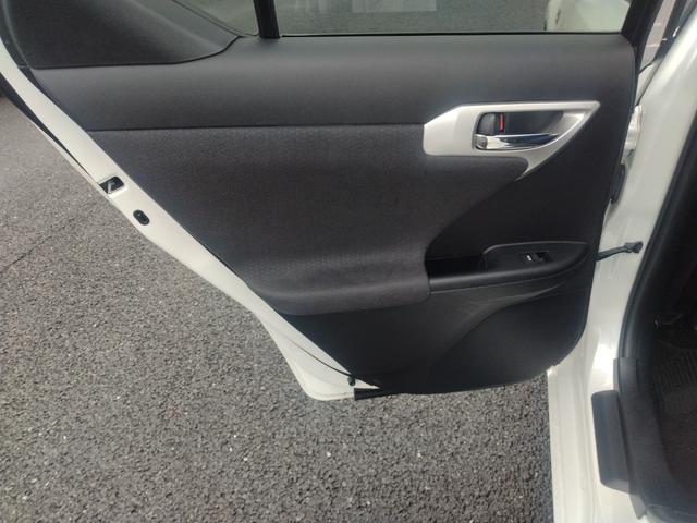 CT CT200h Fスポーツ スマートキー&プッシュスタート クルーズC USBポート エアロ HDDマルチナビ Aストップ 電動格納ミラー 地デジ 助手席エアバッグ キーレスエントリー ナビ&TV ドラレコ AUX 点検記録簿(40枚目)