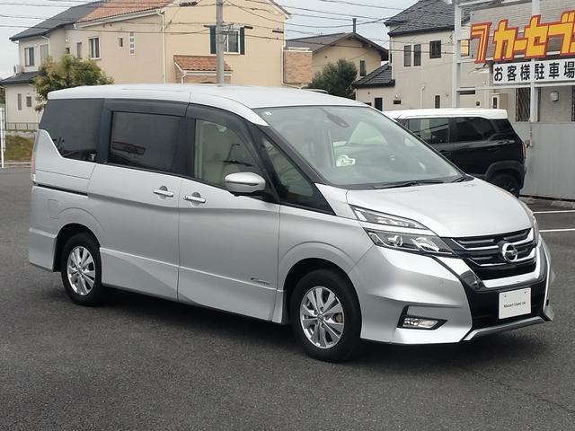 セレナ ハイウェイスター Vセレクション 4WD プロパイロット レーンキープアシスト LEDヘッドランプ 横滑防止装置 デュアルエアコン メモリーナビ 全周囲モニター 地デジ ミュージックプレイヤー接続可 ブルーレイ DVD BT接続(3枚目)