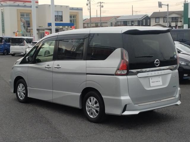 セレナ ハイウェイスター Vセレクション 4WD プロパイロット レーンキープアシスト LEDヘッドランプ 横滑防止装置 デュアルエアコン メモリーナビ 全周囲モニター 地デジ ミュージックプレイヤー接続可 ブルーレイ DVD BT接続(7枚目)