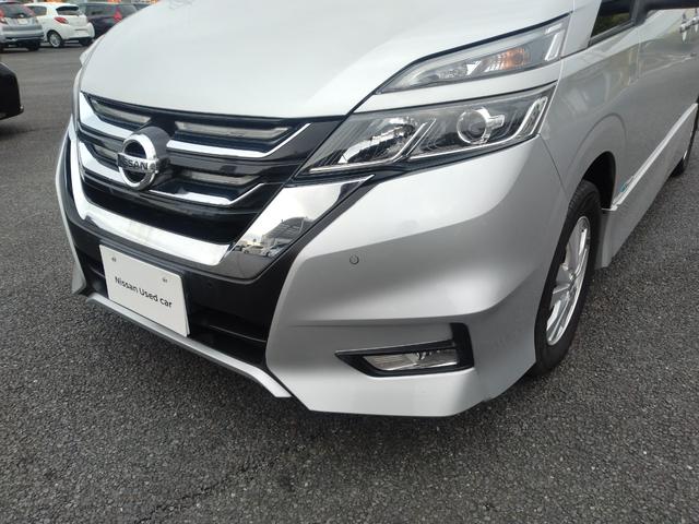 セレナ ハイウェイスター Vセレクション 4WD プロパイロット レーンキープアシスト LEDヘッドランプ 横滑防止装置 デュアルエアコン メモリーナビ 全周囲モニター 地デジ ミュージックプレイヤー接続可 ブルーレイ DVD BT接続(12枚目)