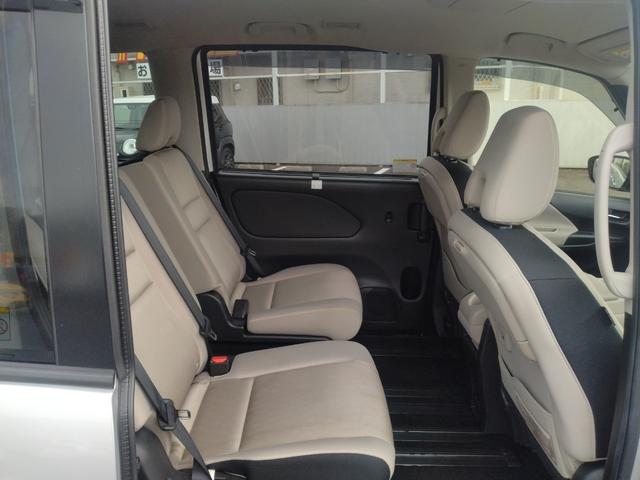 セレナ ハイウェイスター Vセレクション 4WD プロパイロット レーンキープアシスト LEDヘッドランプ 横滑防止装置 デュアルエアコン メモリーナビ 全周囲モニター 地デジ ミュージックプレイヤー接続可 ブルーレイ DVD BT接続(30枚目)