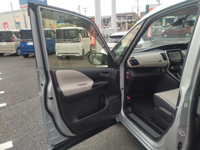 セレナ ハイウェイスター Vセレクション 4WD プロパイロット レーンキープアシスト LEDヘッドランプ 横滑防止装置 デュアルエアコン メモリーナビ 全周囲モニター 地デジ ミュージックプレイヤー接続可 ブルーレイ DVD BT接続(44枚目)