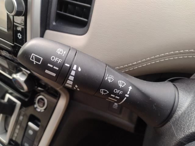 セレナ ハイウェイスター Vセレクション 4WD プロパイロット レーンキープアシスト LEDヘッドランプ 横滑防止装置 デュアルエアコン メモリーナビ 全周囲モニター 地デジ ミュージックプレイヤー接続可 ブルーレイ DVD BT接続(63枚目)