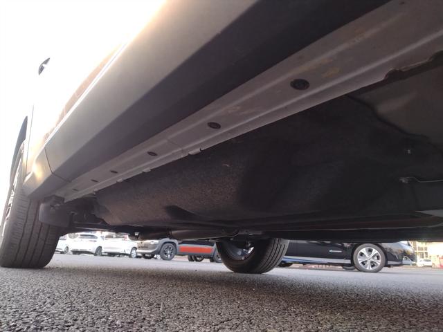 エクストレイル Ｇ　ｅ－４ＯＲＣＥ　４ＷＤ　ガラスルーフ　衝突被害軽減装置　自動駐車　ＰＷシート　シートヒーター　パークアシスト　アラモニ　寒冷地仕様　ＬＥＤヘッドランプ　ナビＴＶ　レーダークルーズ　１００Ｖ　本革Ｓ　ＥＴＣ２．０（13枚目）