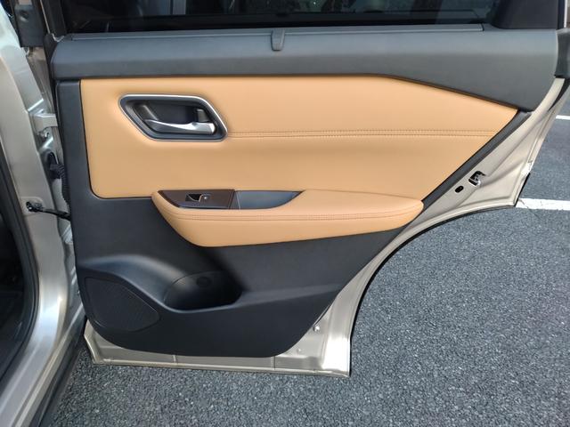 エクストレイル Ｇ　ｅ－４ＯＲＣＥ　４ＷＤ　ガラスルーフ　衝突被害軽減装置　自動駐車　ＰＷシート　シートヒーター　パークアシスト　アラモニ　寒冷地仕様　ＬＥＤヘッドランプ　ナビＴＶ　レーダークルーズ　１００Ｖ　本革Ｓ　ＥＴＣ２．０（28枚目）