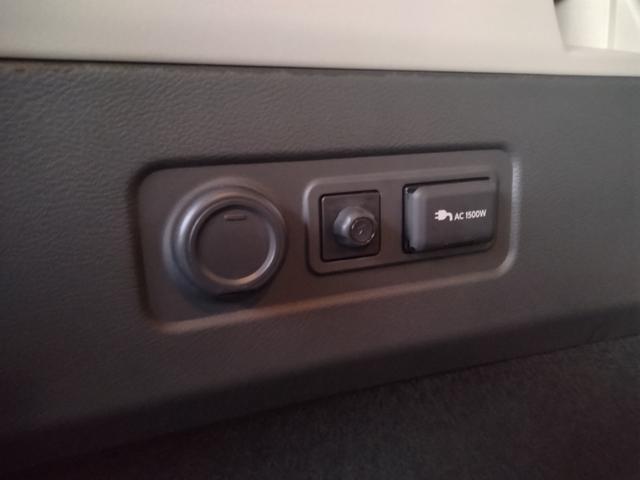 エクストレイル Ｇ　ｅ－４ＯＲＣＥ　４ＷＤ　ガラスルーフ　衝突被害軽減装置　自動駐車　ＰＷシート　シートヒーター　パークアシスト　アラモニ　寒冷地仕様　ＬＥＤヘッドランプ　ナビＴＶ　レーダークルーズ　１００Ｖ　本革Ｓ　ＥＴＣ２．０（42枚目）