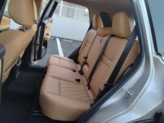 エクストレイル Ｇ　ｅ－４ＯＲＣＥ　４ＷＤ　ガラスルーフ　衝突被害軽減装置　自動駐車　ＰＷシート　シートヒーター　パークアシスト　アラモニ　寒冷地仕様　ＬＥＤヘッドランプ　ナビＴＶ　レーダークルーズ　１００Ｖ　本革Ｓ　ＥＴＣ２．０（46枚目）