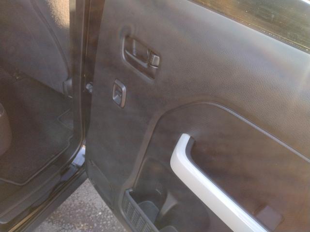 クロスビー ハイブリッドＭＺ　ターボ　デュアルカメラＳ　全周囲Ｍ　自動追従　ＴＶナビ　ＤＶＤ可　Ｂトゥース　フルセグ視聴可　ＬＥＤライト　ドライブレコーダー付　フルオートエアコン　横滑り防止機能　サイドエアバッグ　レーンアシスト（29枚目）