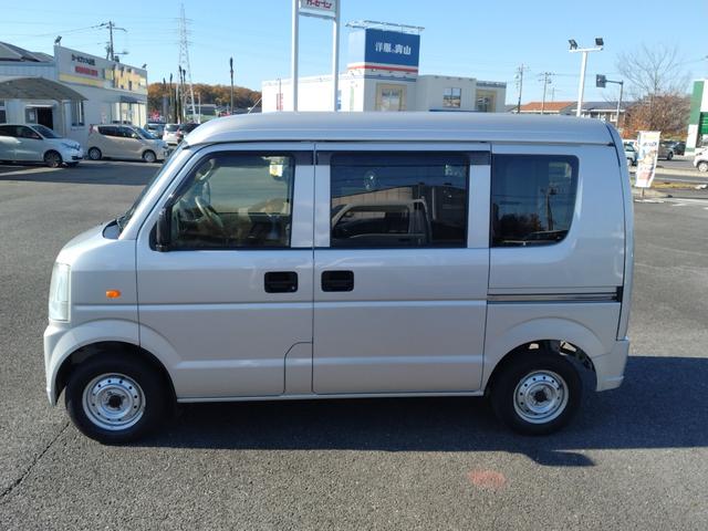 NV100クリッパーバン DX フロントパワーウィンドー キーレスキー ハイルーフ エアバッグ 助手席エアバック ワンオーナー オートエアコン パワステ ダブルエアバック 記録簿付き メーカーオプションGLパッケージ(8枚目)