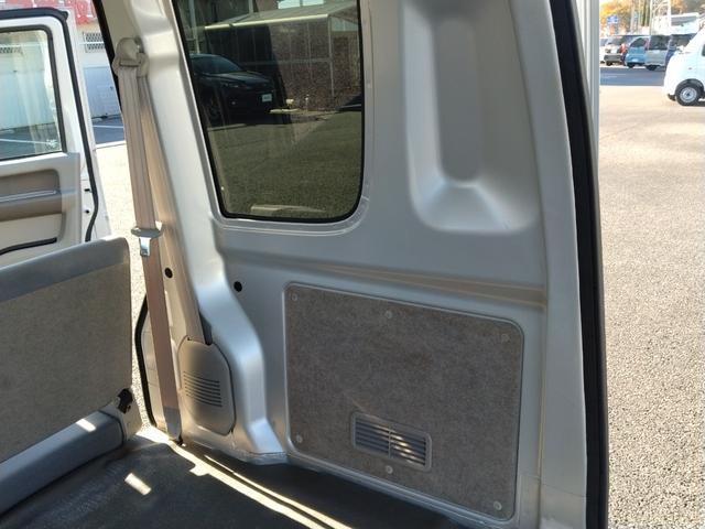 NV100クリッパーバン DX フロントパワーウィンドー キーレスキー ハイルーフ エアバッグ 助手席エアバック ワンオーナー オートエアコン パワステ ダブルエアバック 記録簿付き メーカーオプションGLパッケージ(37枚目)