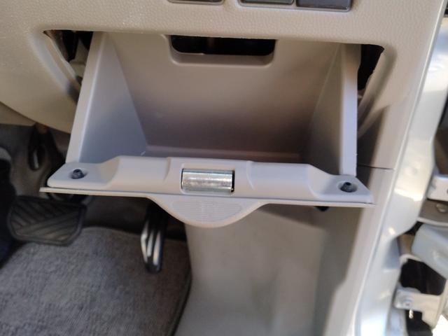 NV100クリッパーバン DX フロントパワーウィンドー キーレスキー ハイルーフ エアバッグ 助手席エアバック ワンオーナー オートエアコン パワステ ダブルエアバック 記録簿付き メーカーオプションGLパッケージ(52枚目)