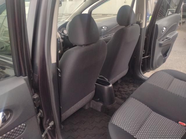 ノート ライダー　専用エアロ　専用ホイール　オプション専用マフラーフジツボ製　専用ルーフスポイラー　アイドルストップ　ワンオーナー車　記録簿　ＡＢＳ　キーレス　メモリーナビ　スマートキー＆プッシュスタート　ＤＶＤ再生（46枚目）