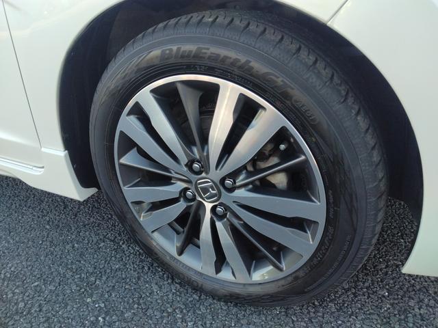 フィットハイブリッド Sパッケージ LEDヘットライト メモリナビ DVD再生 BTオーディオ ワンセグテレビ ナビTV リアカメラ クルコン Wエアバック Dレコ ETC付 イモビライザー オートライト 衝突安全ボディ 電動格納ミラー(20枚目)