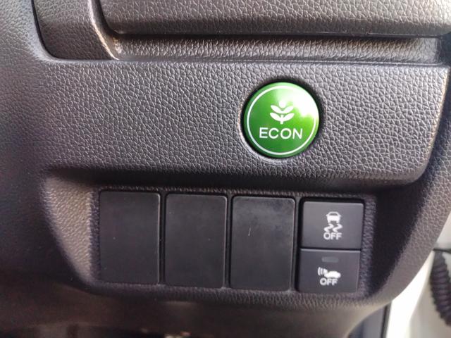 フィットハイブリッド Sパッケージ LEDヘットライト メモリナビ DVD再生 BTオーディオ ワンセグテレビ ナビTV リアカメラ クルコン Wエアバック Dレコ ETC付 イモビライザー オートライト 衝突安全ボディ 電動格納ミラー(55枚目)